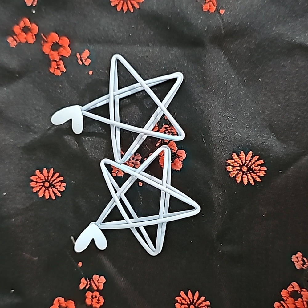 Blue heart and star earrings NIP